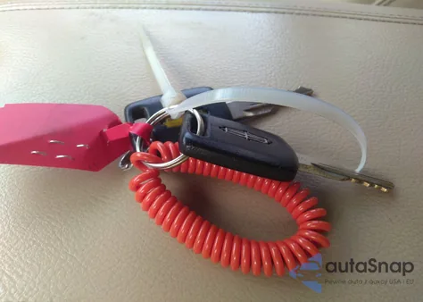 2005 Lincoln Navigator from USA, damaged, VIN 5LMFU28535LJ05348